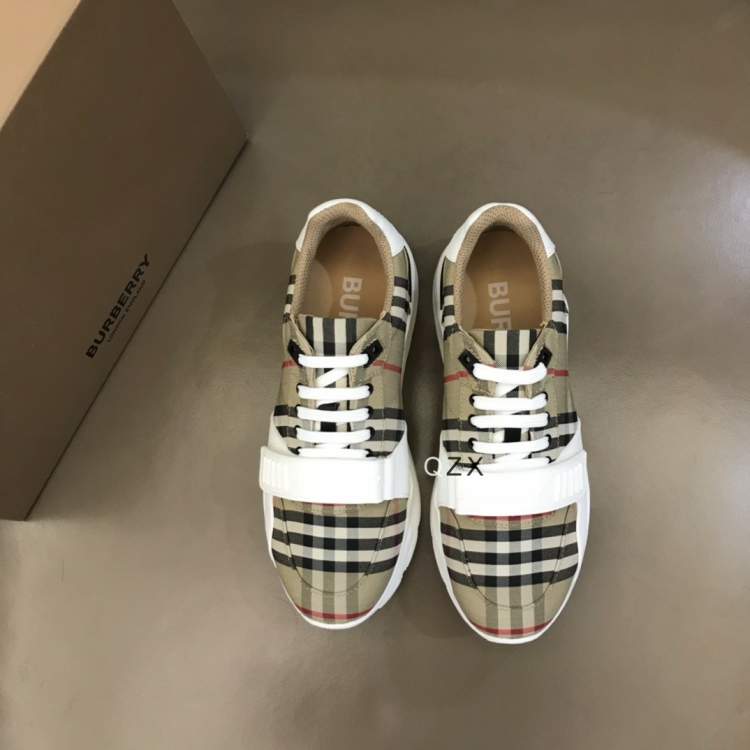 Picture of Burberry Shoes _SKUBurberrysz38-45WM02152061